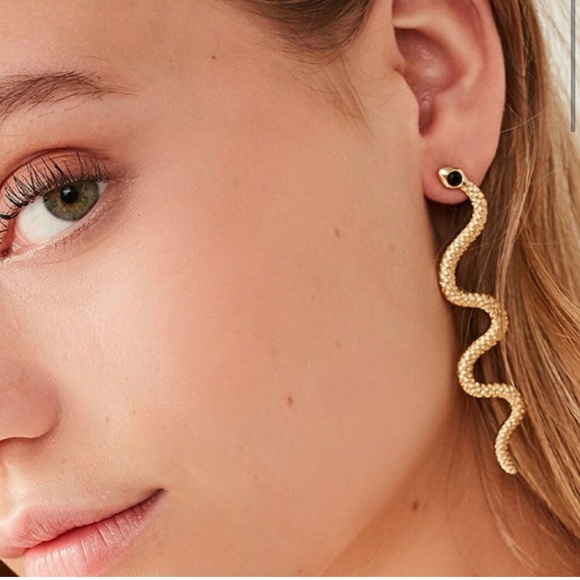 Jewelry - 3/$33 Gold Snake Serpent Post Earrings